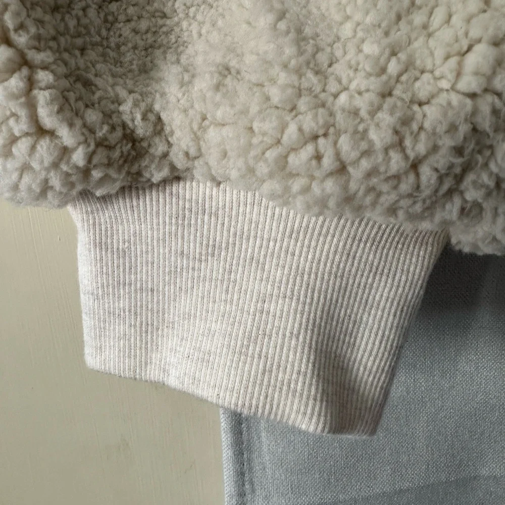 Women's Anthropologie Daily Practice Beige and Green Jacket with Nature Print - Picture 4 of 9